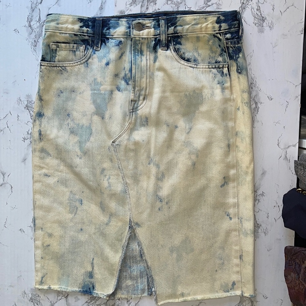 J BRAND TRYSTAN BLEACHED DENIM MIDI SKIRT WITH RAW EDGE SIZE 29